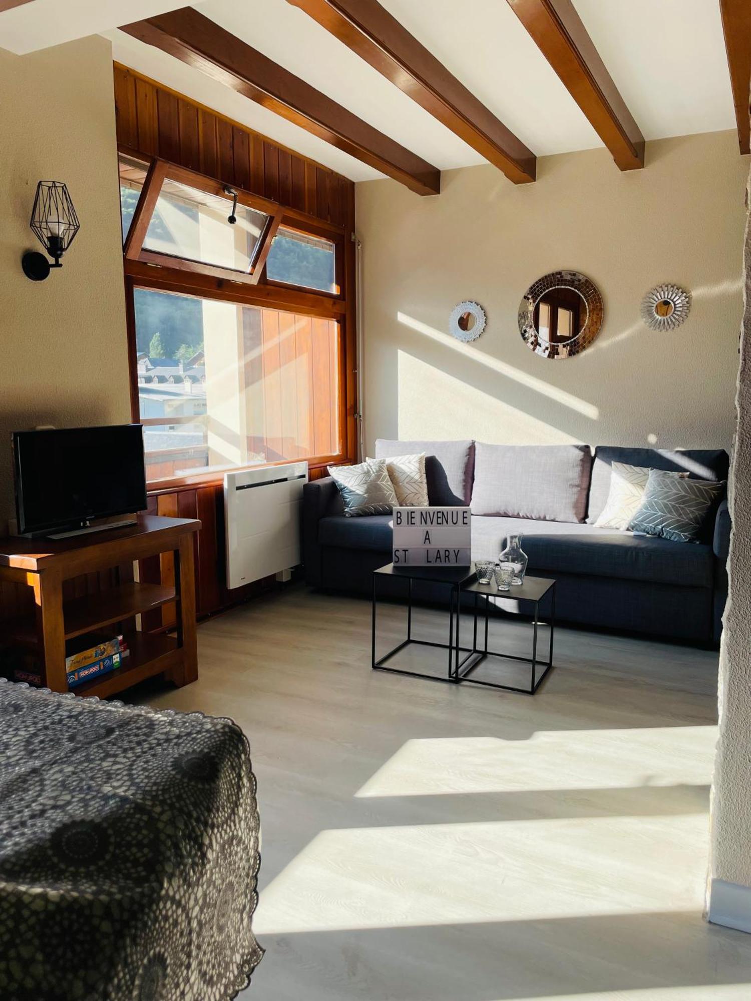 Appartement 58 M2 Avec Piscine Interieure Vue Montagne Centre Village , Parking Prive サン・ラリー・スラン エクステリア 写真